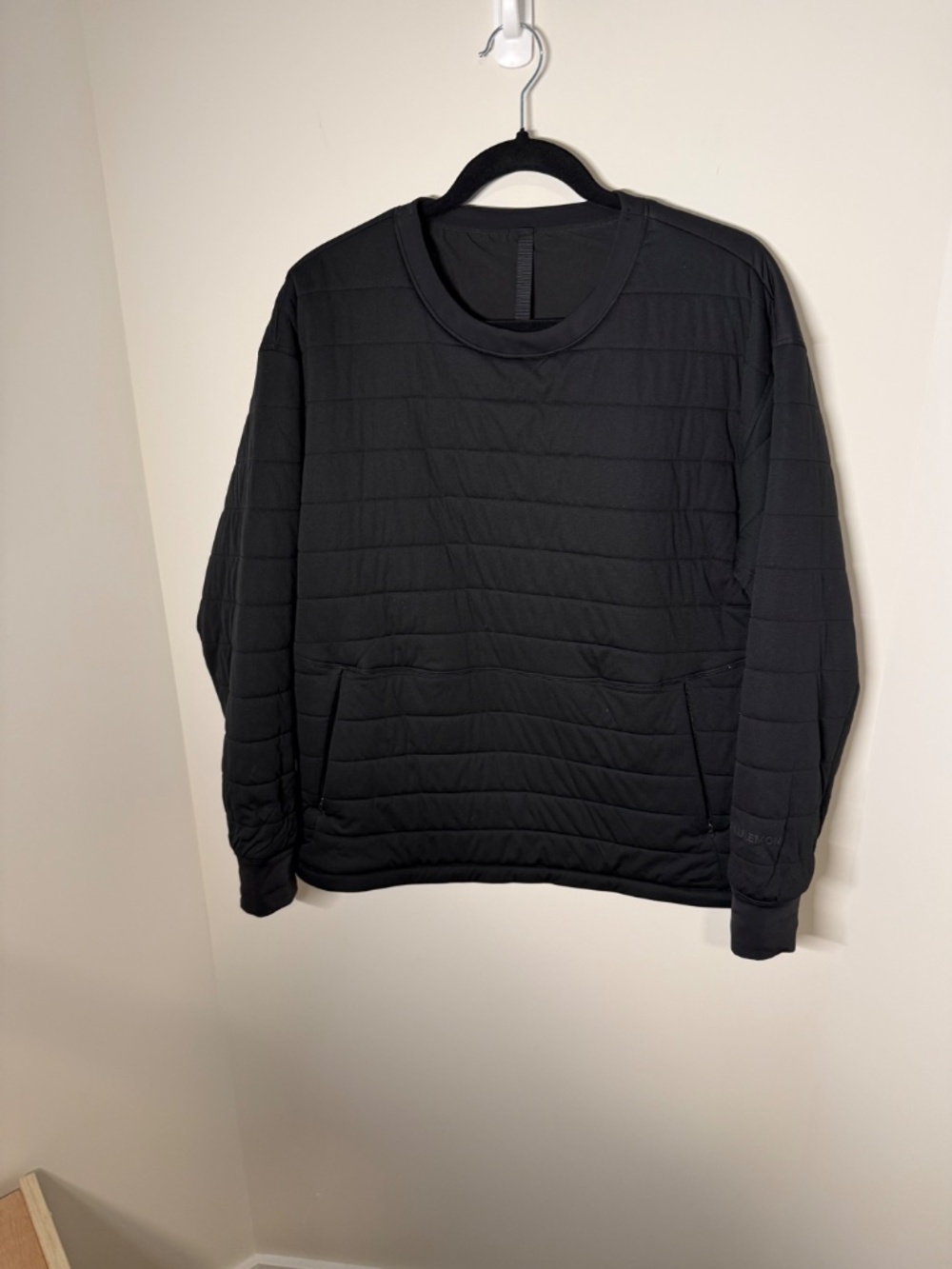 Lululemon Dynamic Movement Crew – Black (Size 4) | Insulated Windproof Pullover - Picture 4 of 6